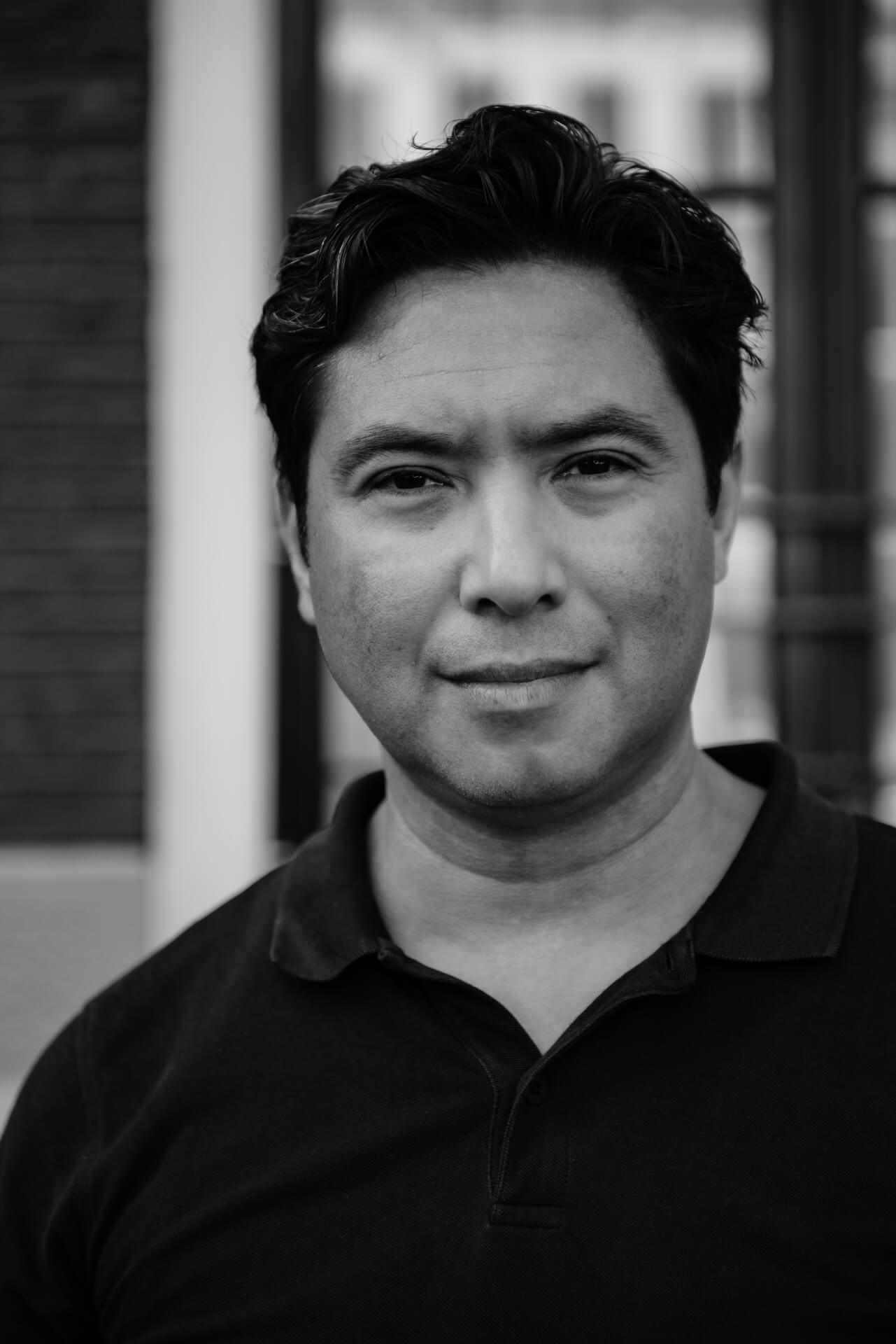about-portrait-CwsqKK4w (1)